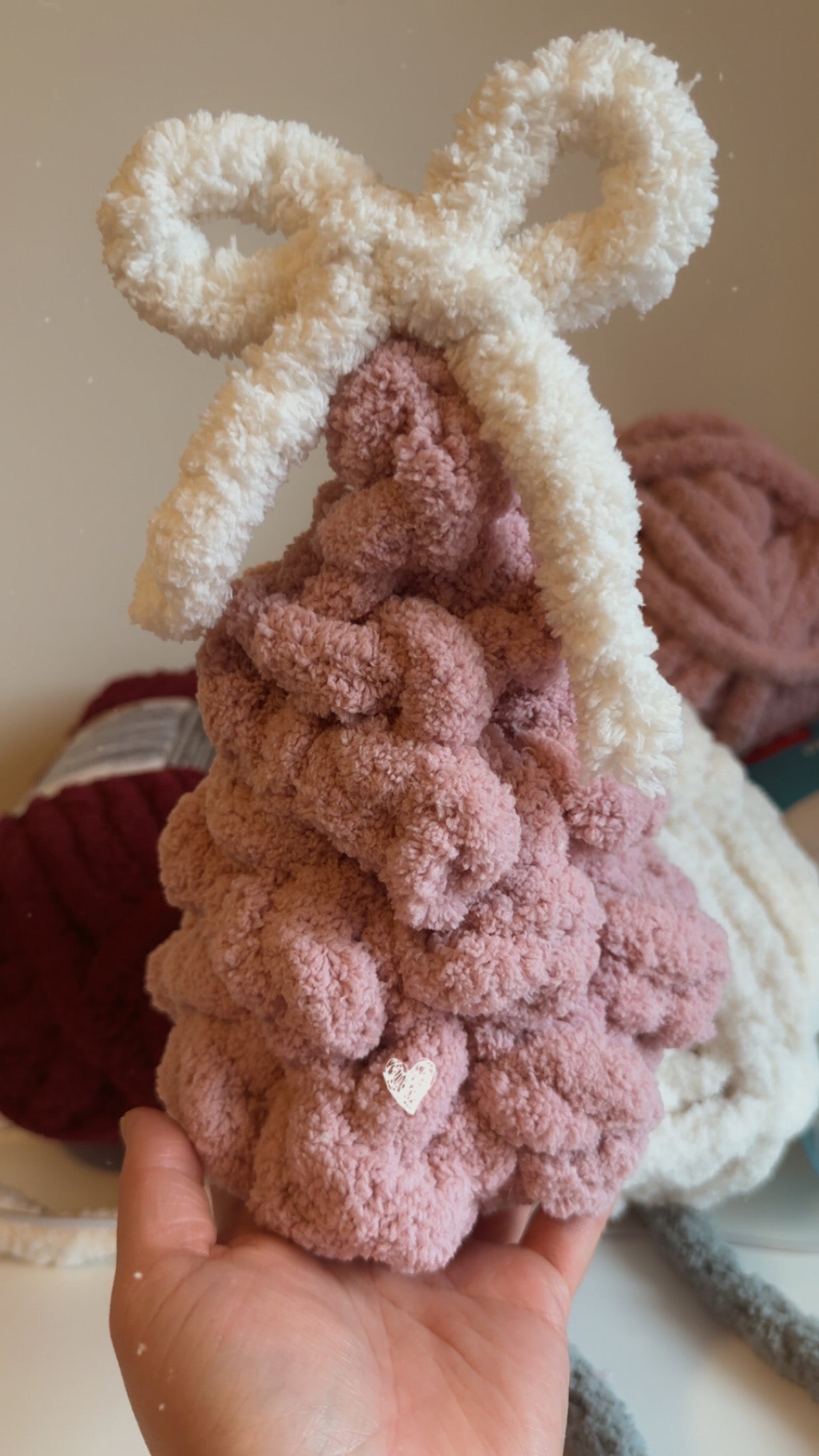 Chunky Christmas tree - Pink with Bow